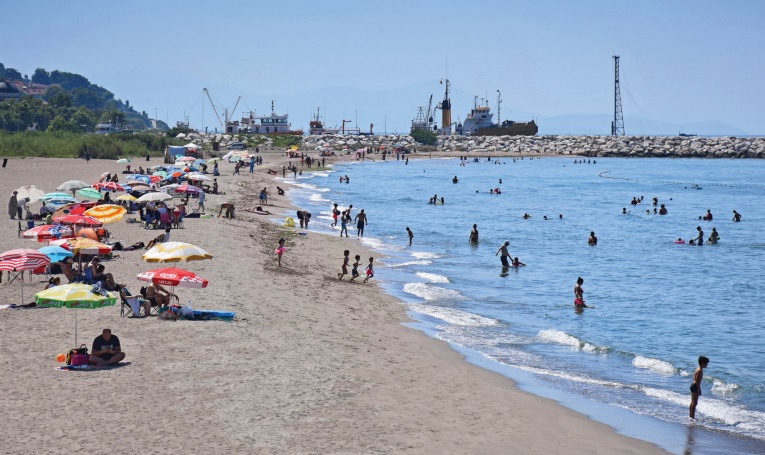 Marmara bölgesi plajlarındaki deniz suyu sıcaklıkları;