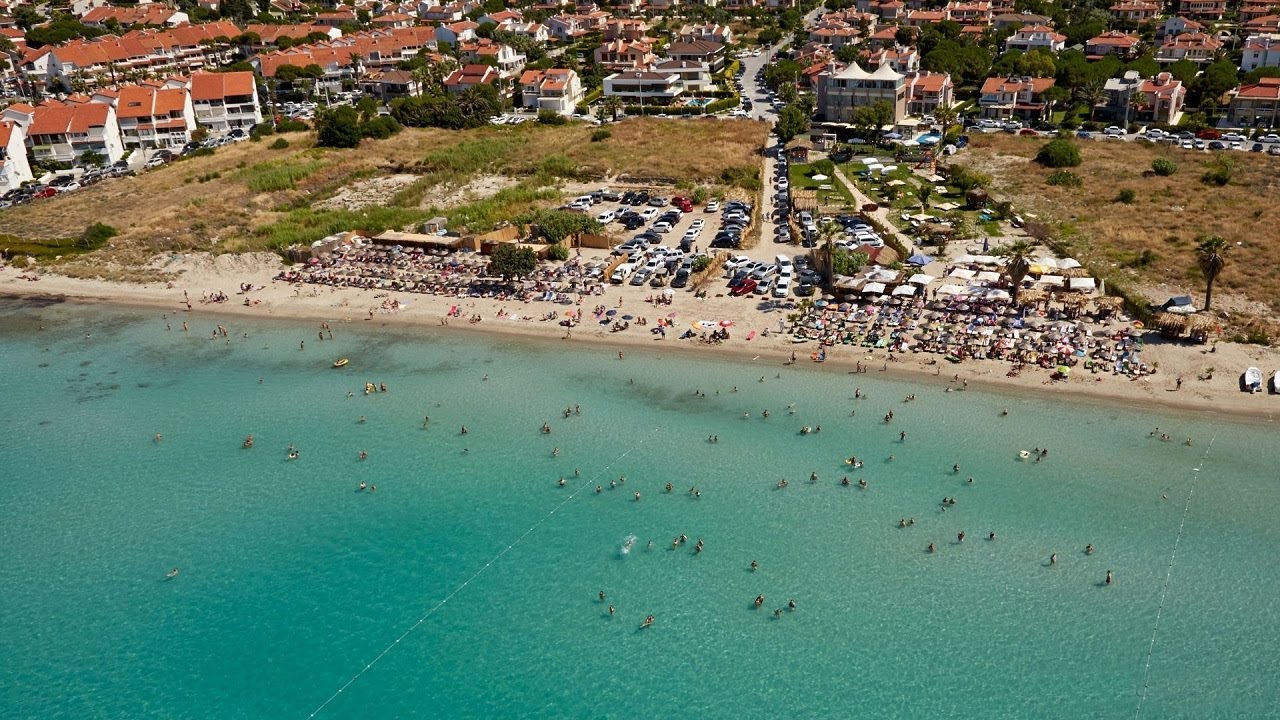 20. Çeşme Boyalık Plajı: Çeşme’nin En Popüler Plajlarından Biri