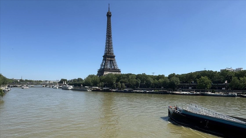 Thumbs B C F77084379E3744C817354058Ebfa017E