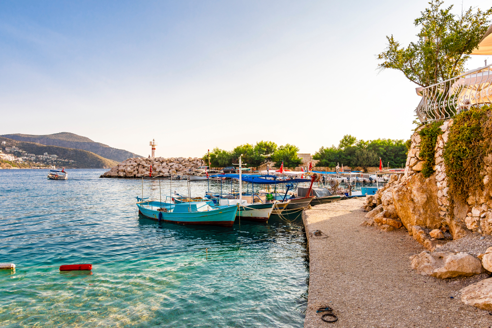 1. Marmaris: Doğayla İç İçe Bir Balayı