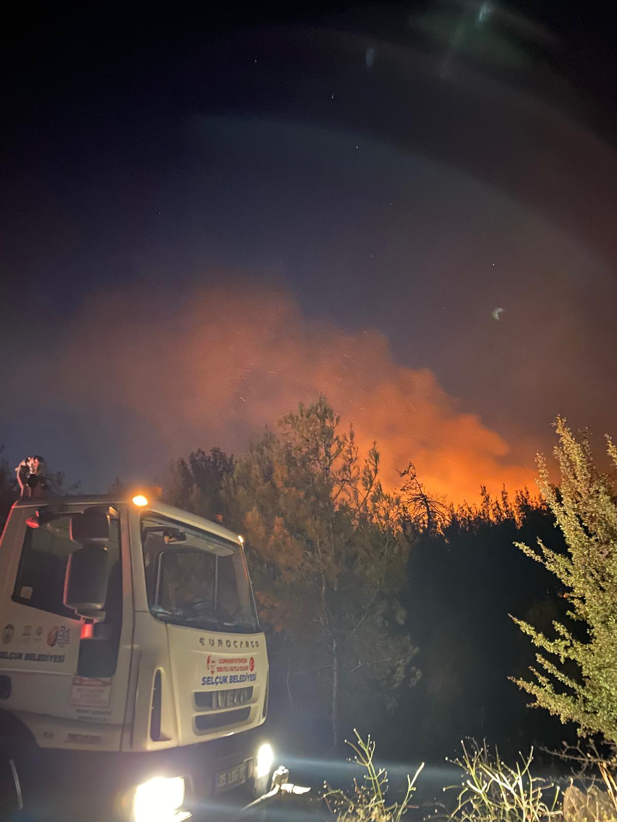 "DAYANIŞMA BU ZORLU DÖNEMLERDE EN ETKİLİ YÖNTEM"