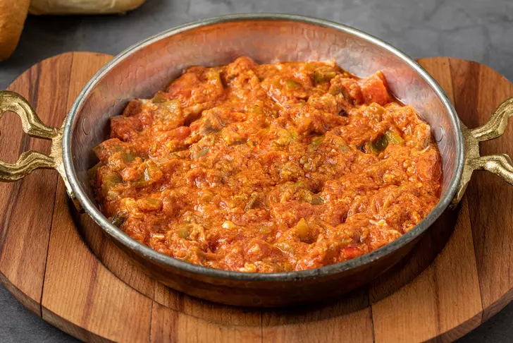 Menemen Soğanlı Mı Olur Soğansız Mı?