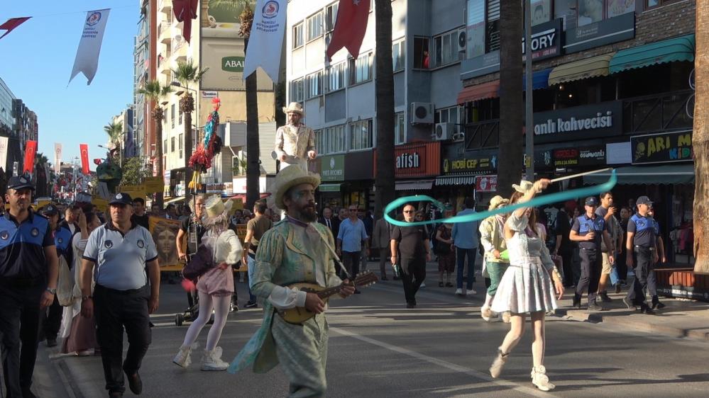 Festivalin Sahne Programı ve Oyunlar