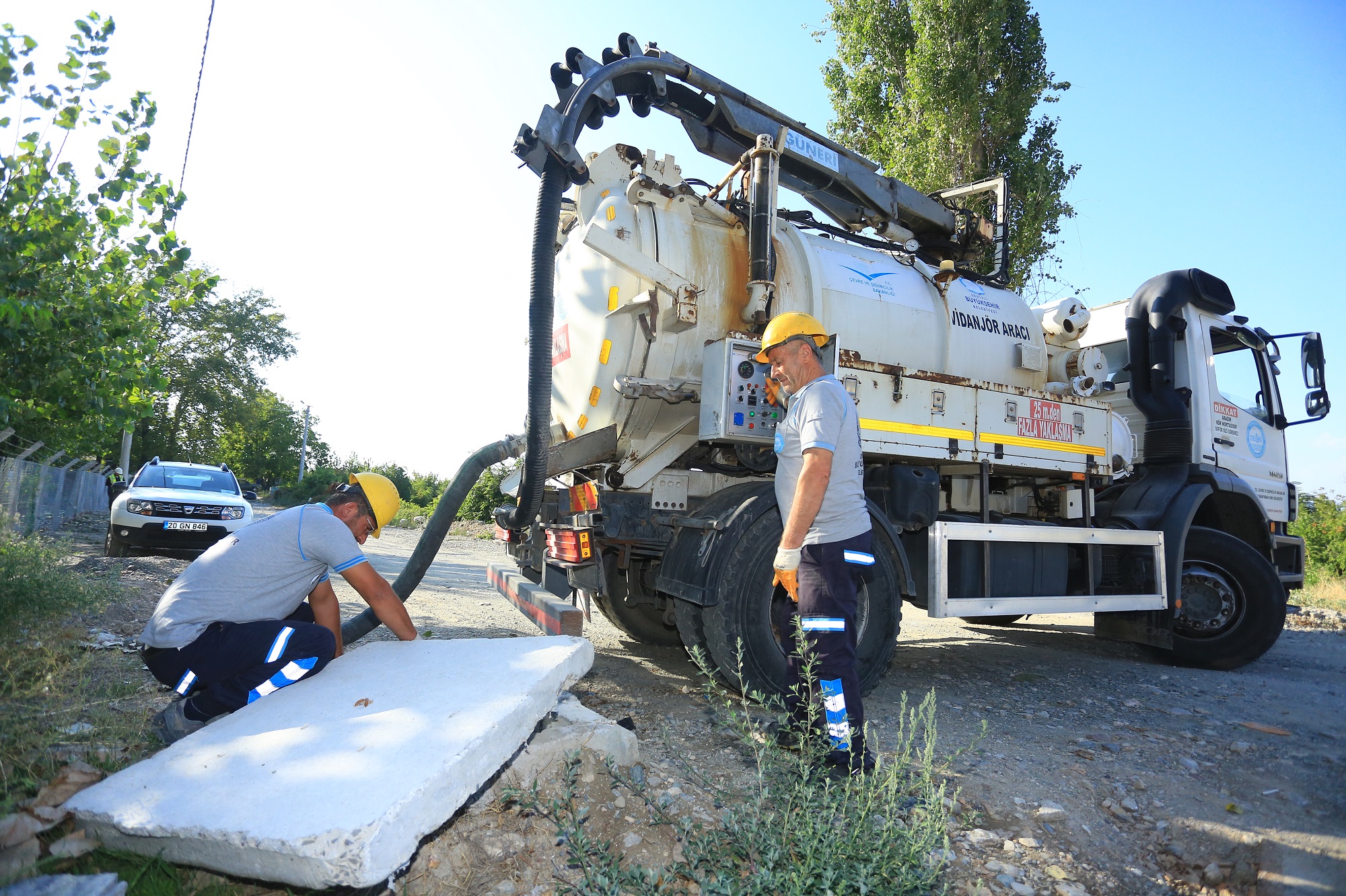 "Mesai mefhumu gözetmeden çalışıyoruz"