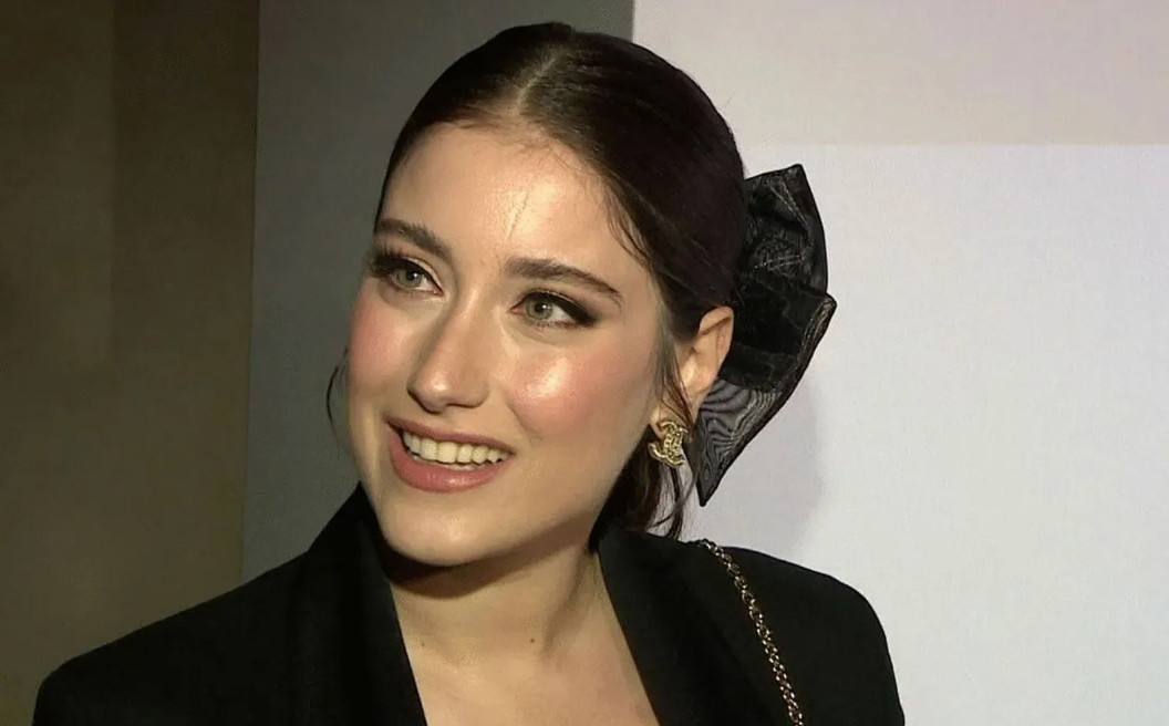 Hazal Kaya Kac Yasinda2