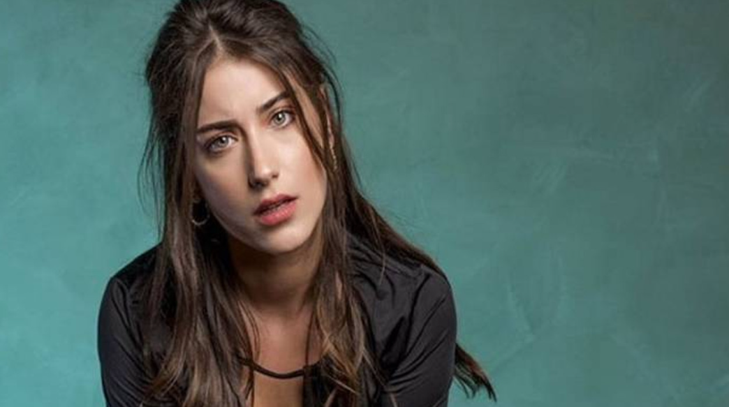 Hazal Kaya Kac Yasinda4