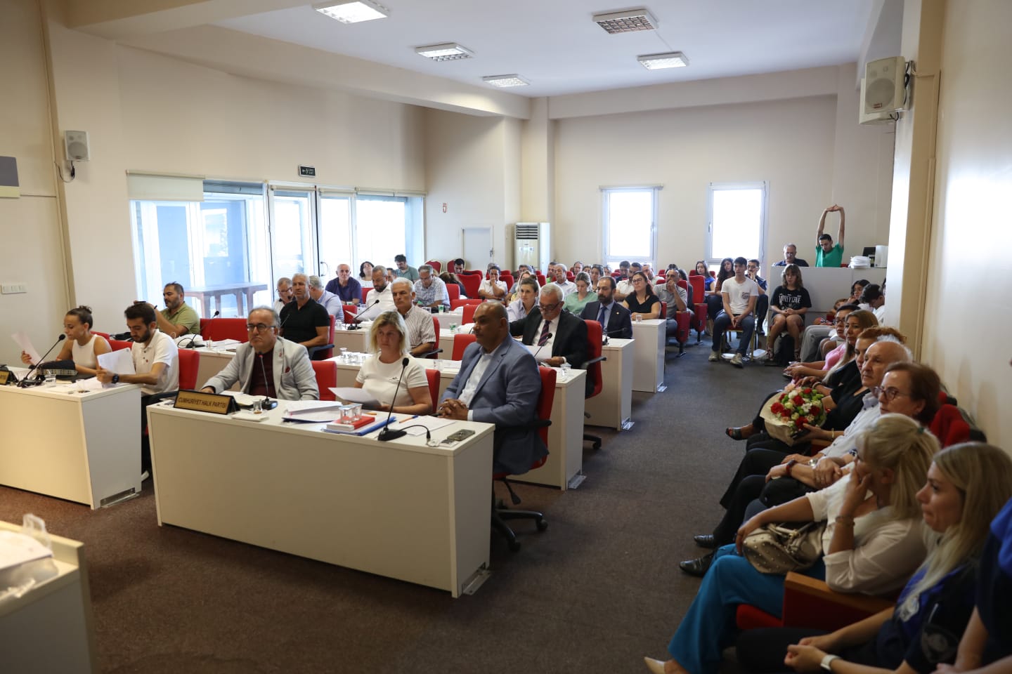 "Ailelerin önemli bir yükünü bizlerde omuz vererek yükleneceğiz"