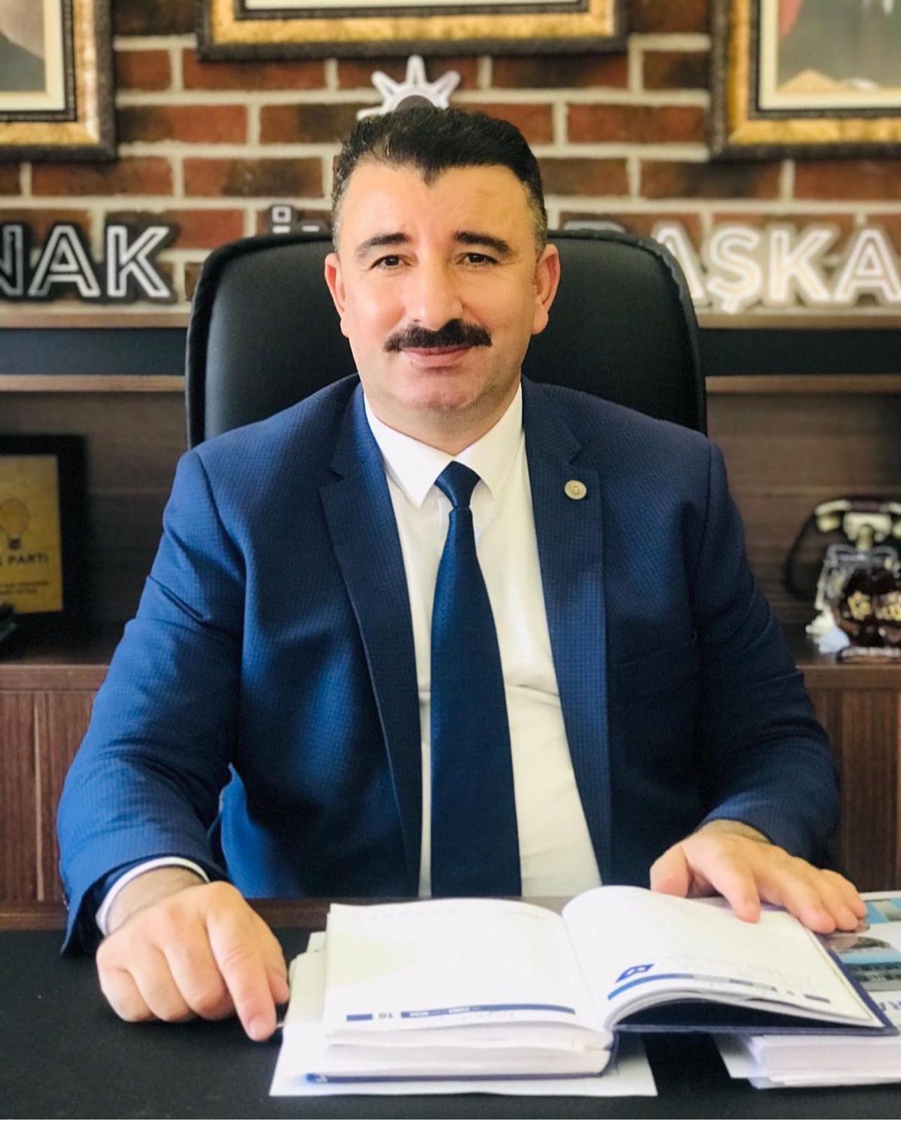 AK Parti Konak İlçe Başkanı Mehmet Sait Başdaş