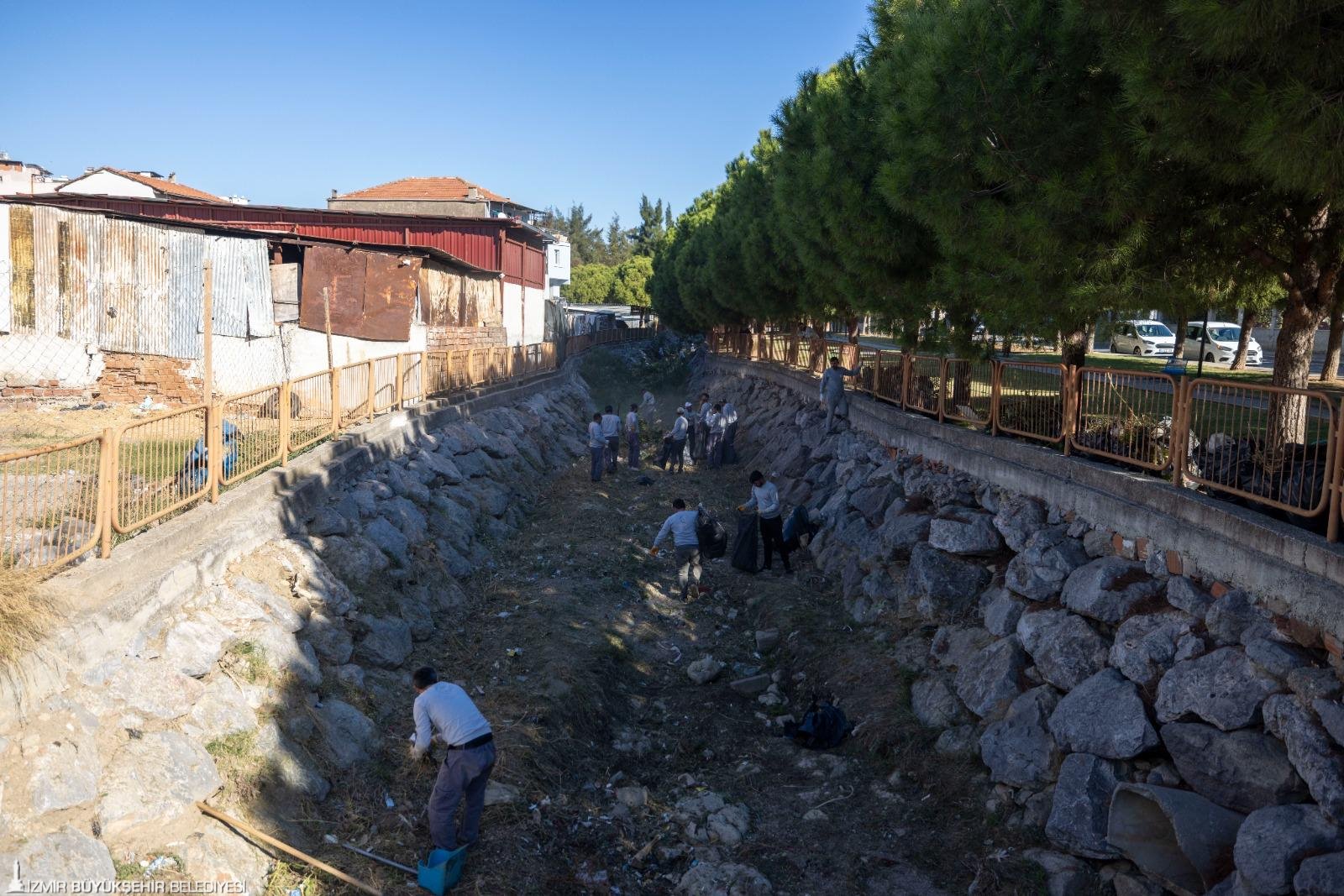 Dere temizlik çalışmalarıyla temiz körfez hedefi