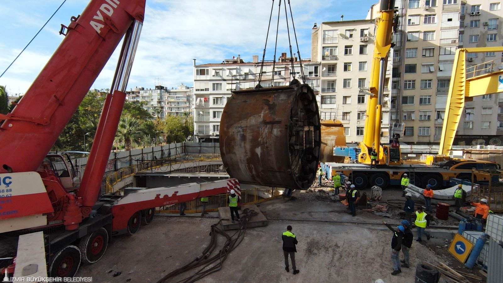 Trafik düzenlemeleri yapıldı