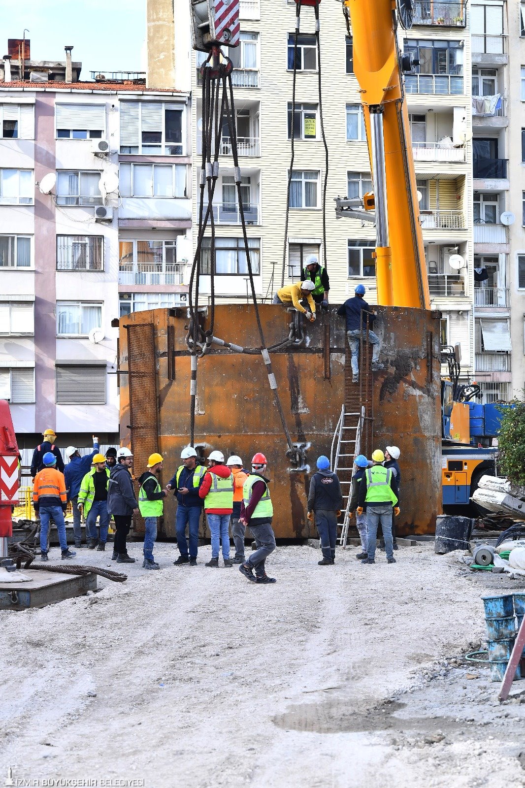 Tünel açma makinesi taşıma süreci başladı