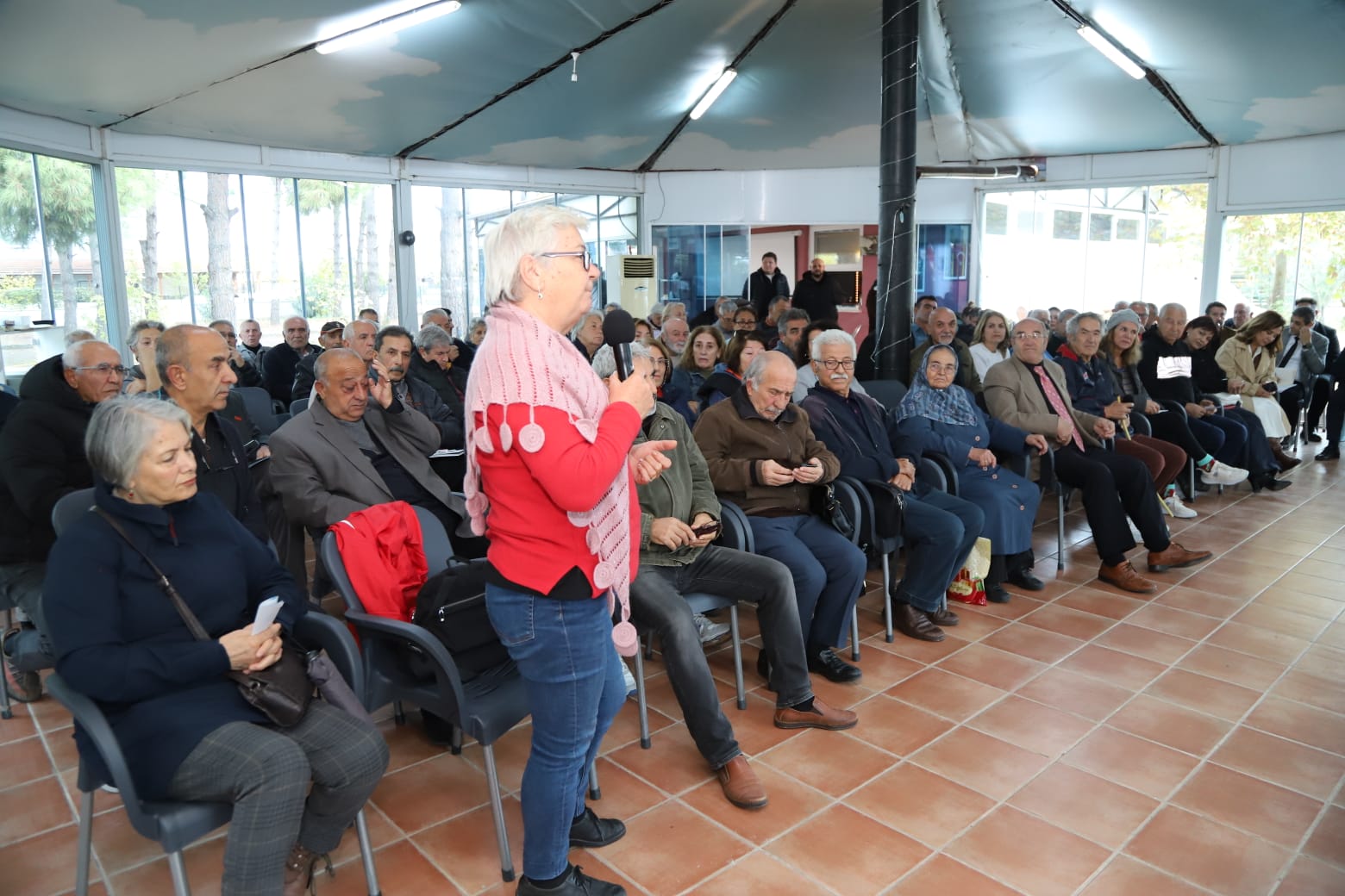 Gelecekteki projeler hakkında bilgilendirmeler yapıldı