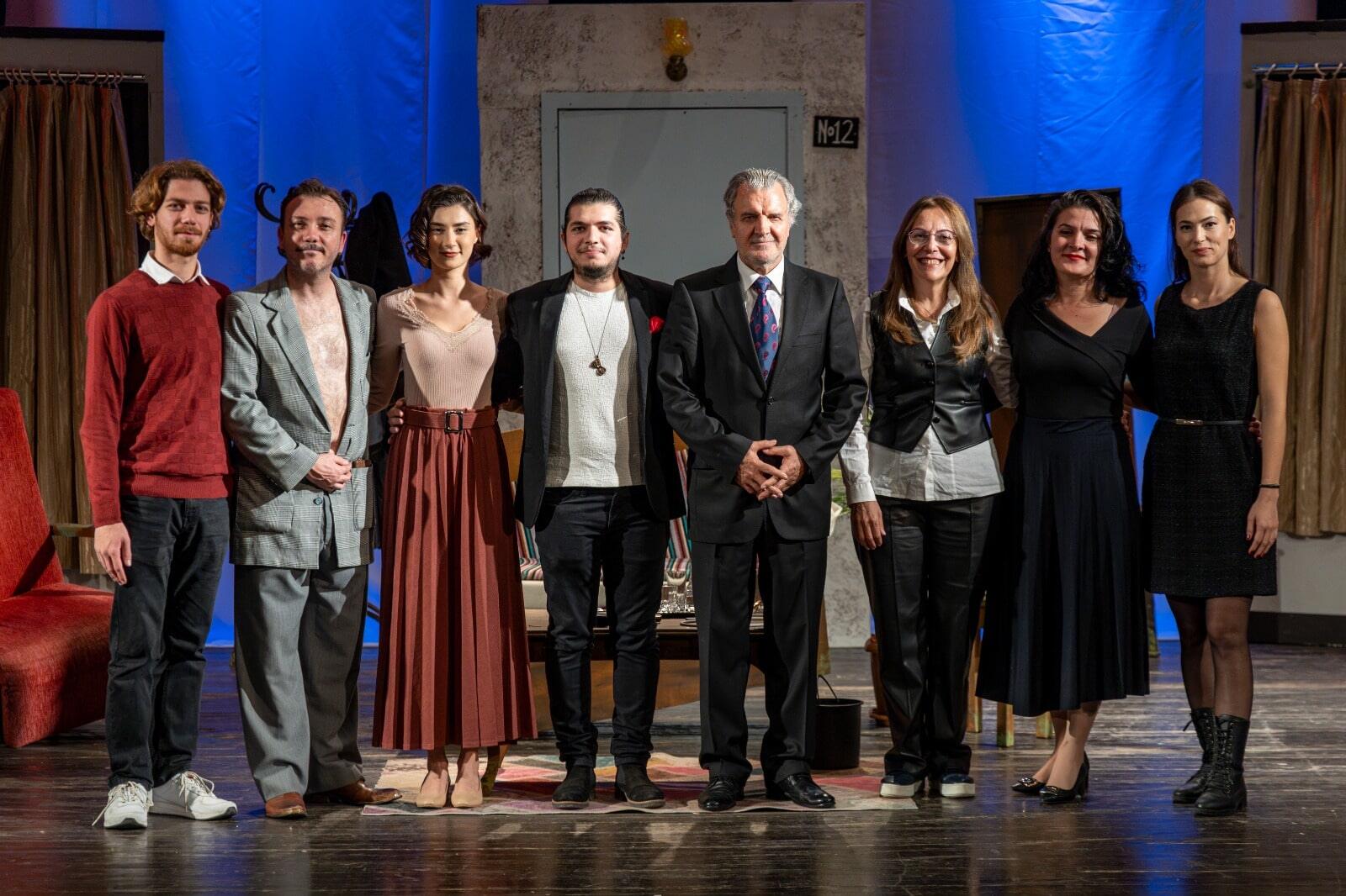 Sanatı ve sanatçıyı desteklemeye devam edeceğiz