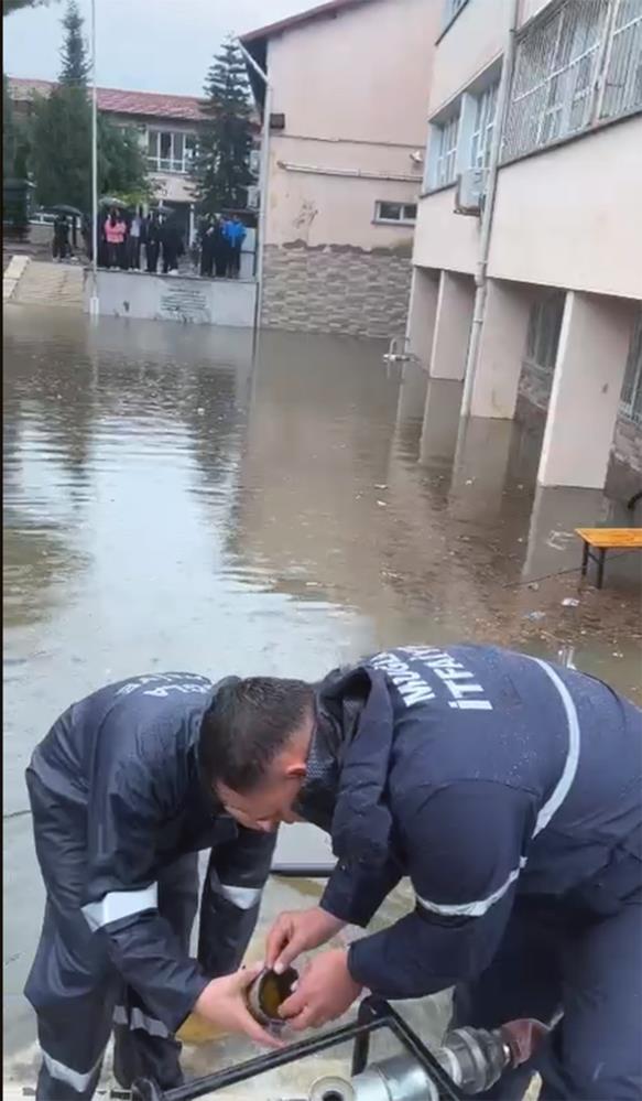 Meteoroloji’den kritik uyarı: Yağışlar Cumartesi’ye kadar sürecek