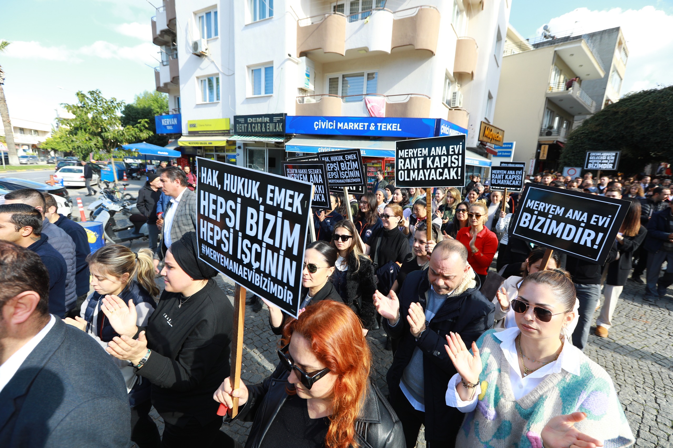 Meryem Ana’ya dokunma, ekmeğimle oynama