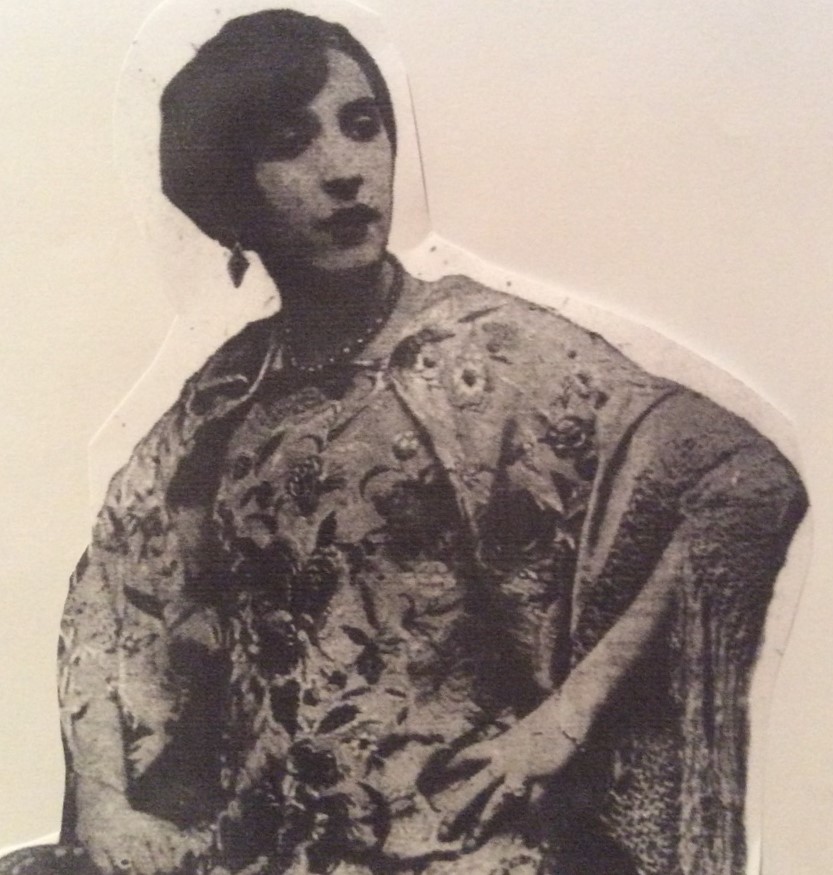 Gizemli İlişkileri