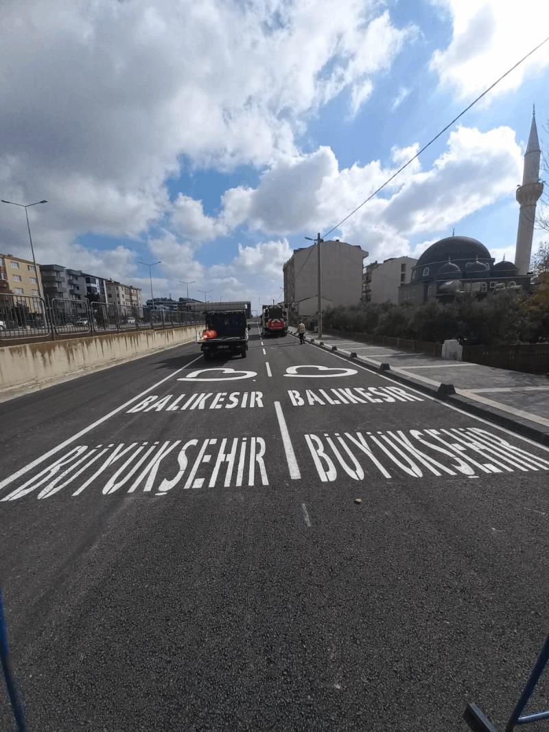 669 kilometre alanda yol çizgisi çalışması yapıldı