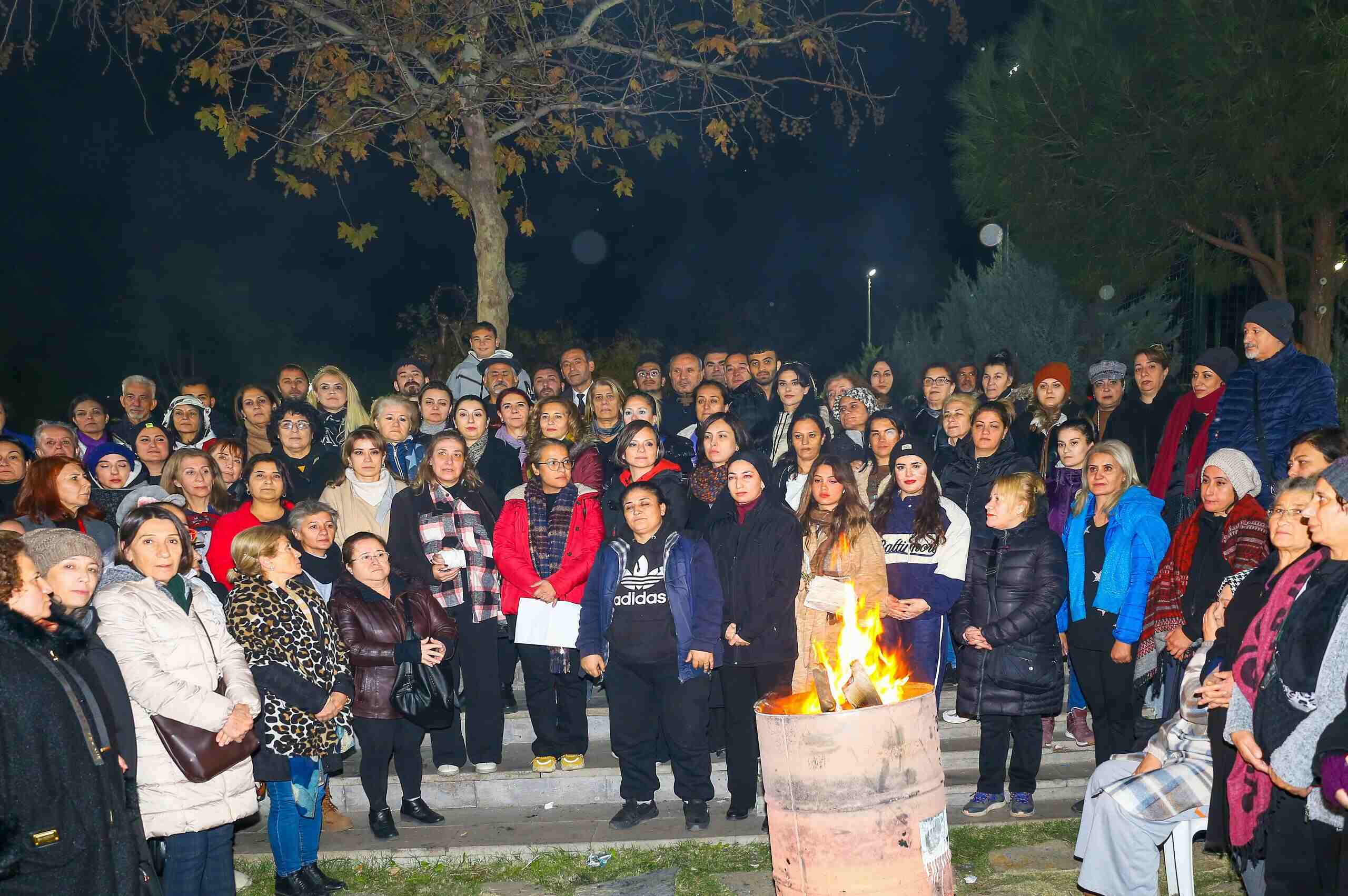 Bu dayanışma, ülkemizin aydınlık geleceğini kadınların inadı ve iradesiyle büyütecek