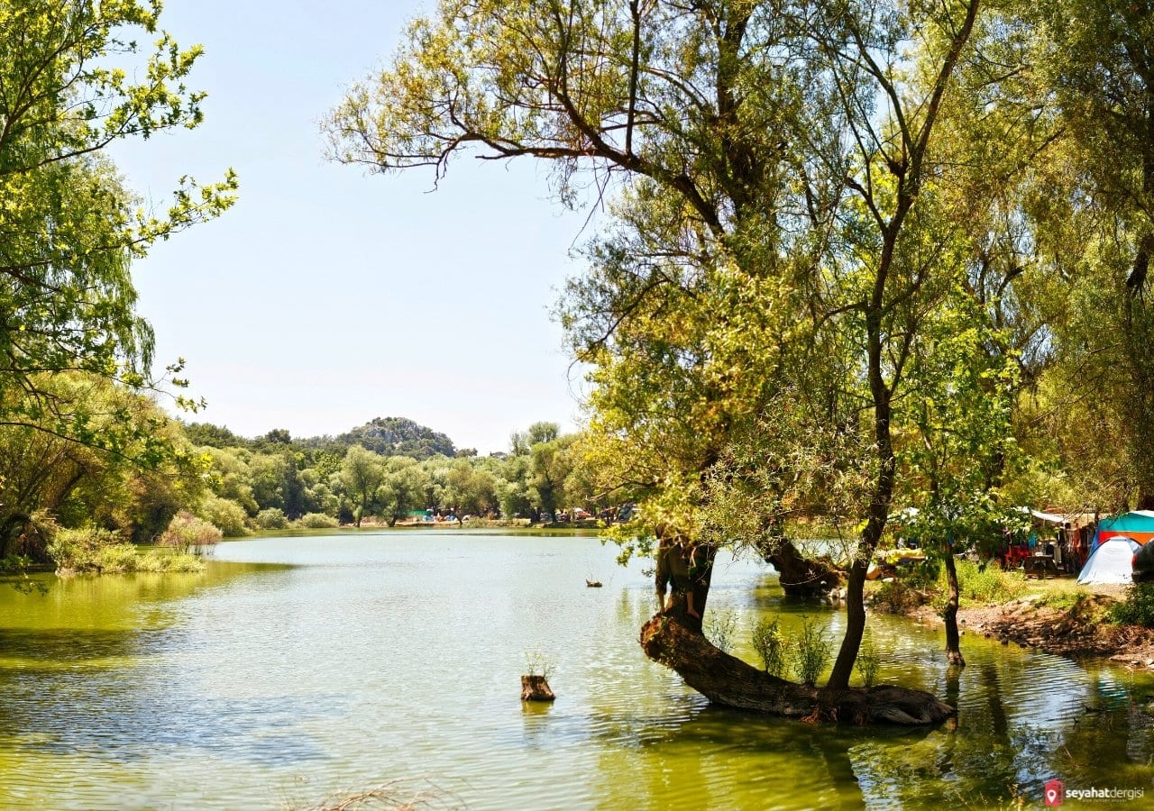 Doğal Bir Hazine: Karagöl