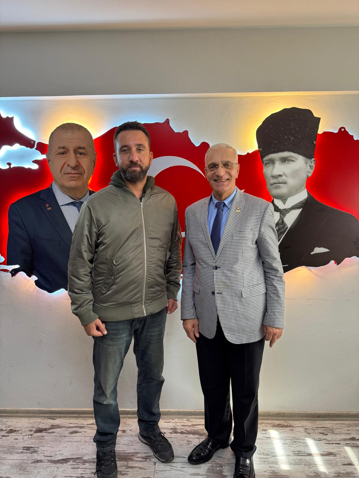 Balçova İlçe Başkanlığı'na Melih Salman atandı