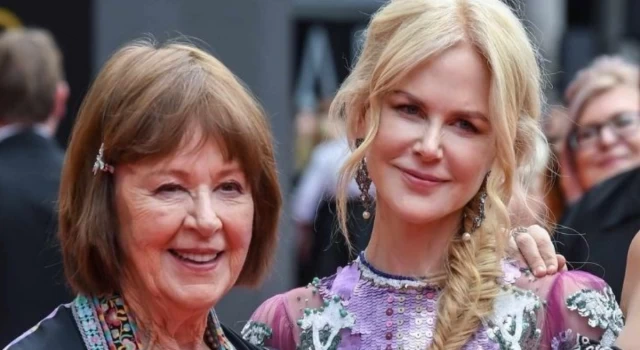 Nicole Kidman ödülünü alamadan annesinin acı haberini aldı!