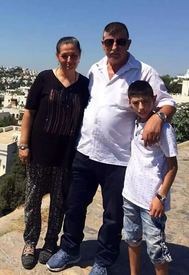 64A3D775470A9B2Db43964A6