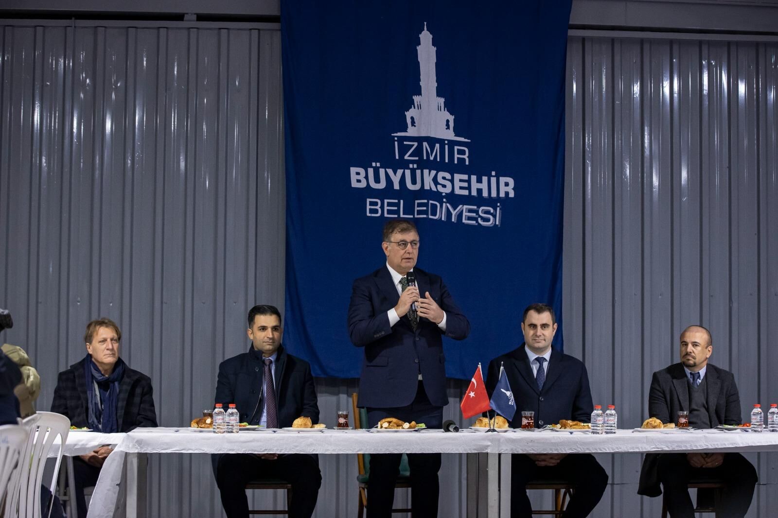 Burada iş yapılıyor, emek ortaya konuyor