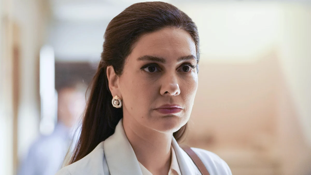 Bergüzar Korel, “Eşimle birlikte bireysel olarak gittim, Ayşe Barım’ın hiçbir yönlendirmesi olmadı.” ifadelerini kullandı.