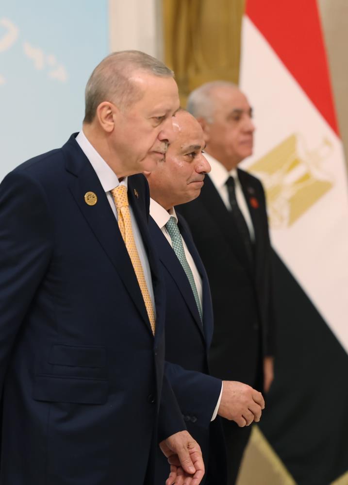 Cumhurbaşkanı Recep Tayyip Erdoğan ile Mısır Cumhurbaşkanı Abdulfettah es-Sisi.