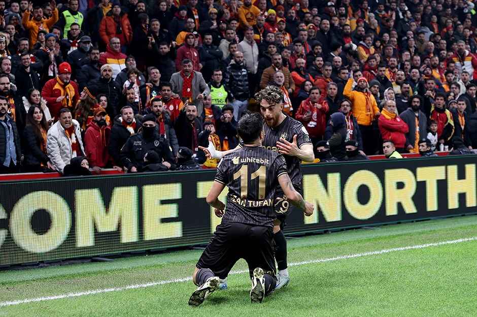 Galatasaray Trabzonspor 2 11Zon