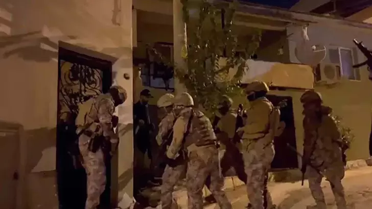 Izmir Fetö Operasyonu