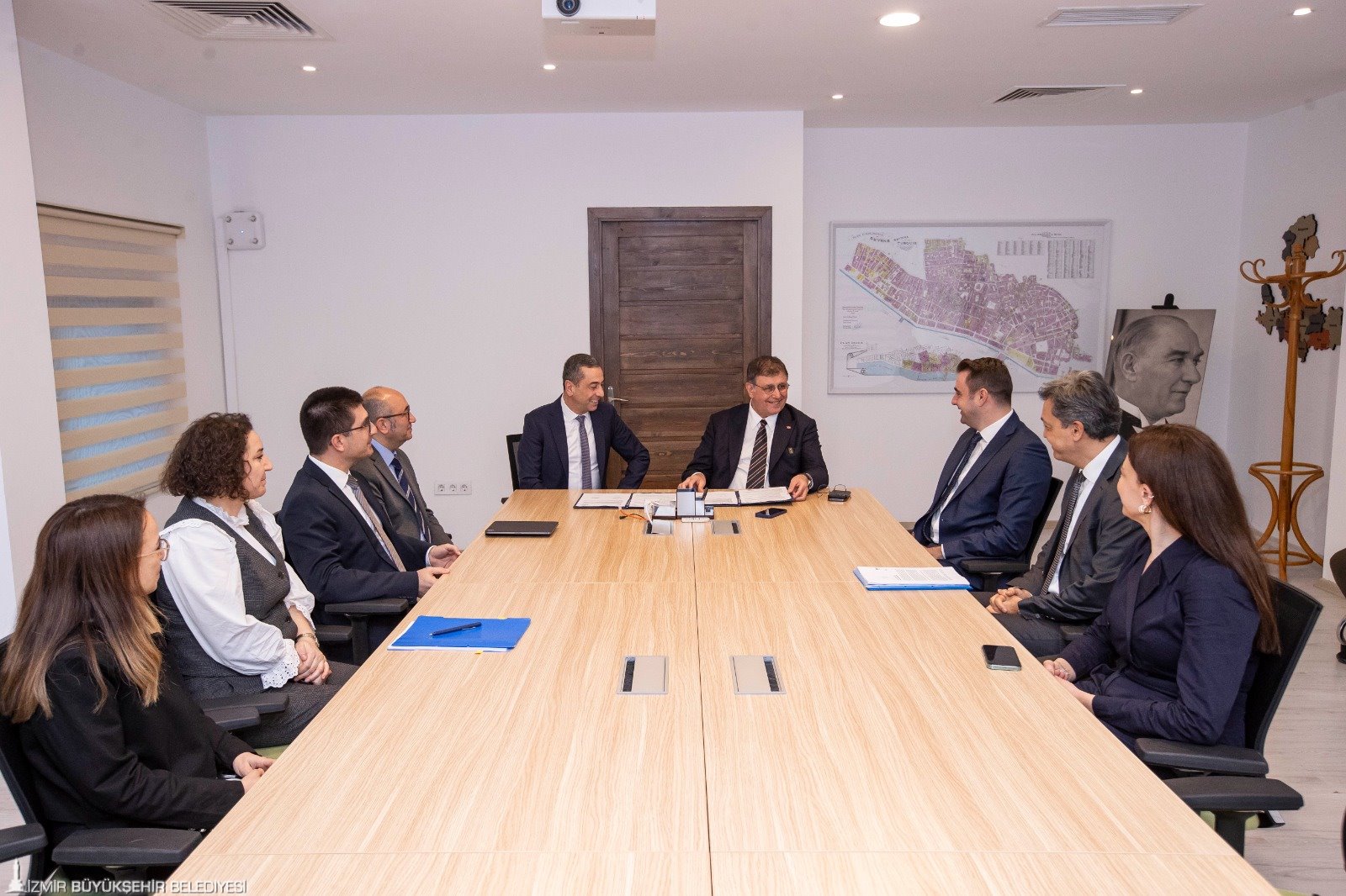 İzmi̇re Yeni̇ Tramvay Geli̇yor (3)