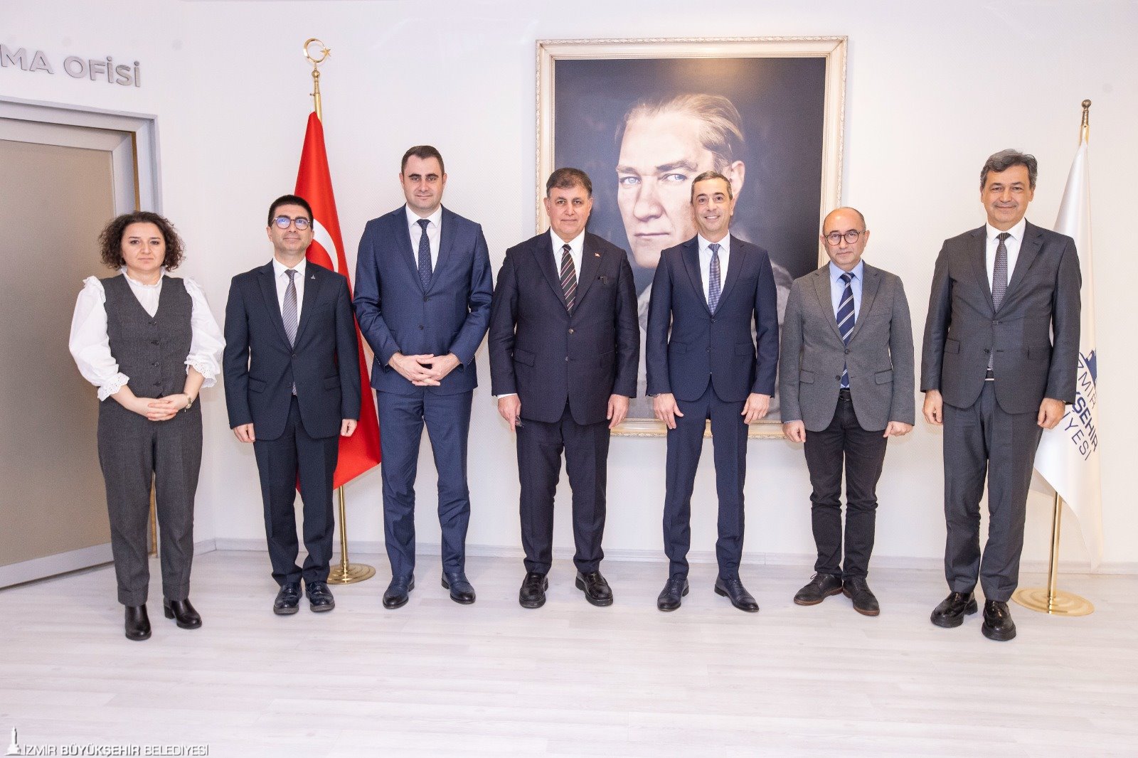 İzmi̇re Yeni̇ Tramvay Geli̇yor (4)