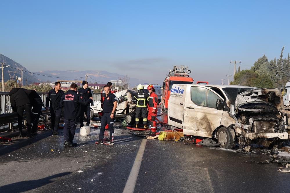 İtfaiye ve Sağlık Ekiplerinin Müdahalesi