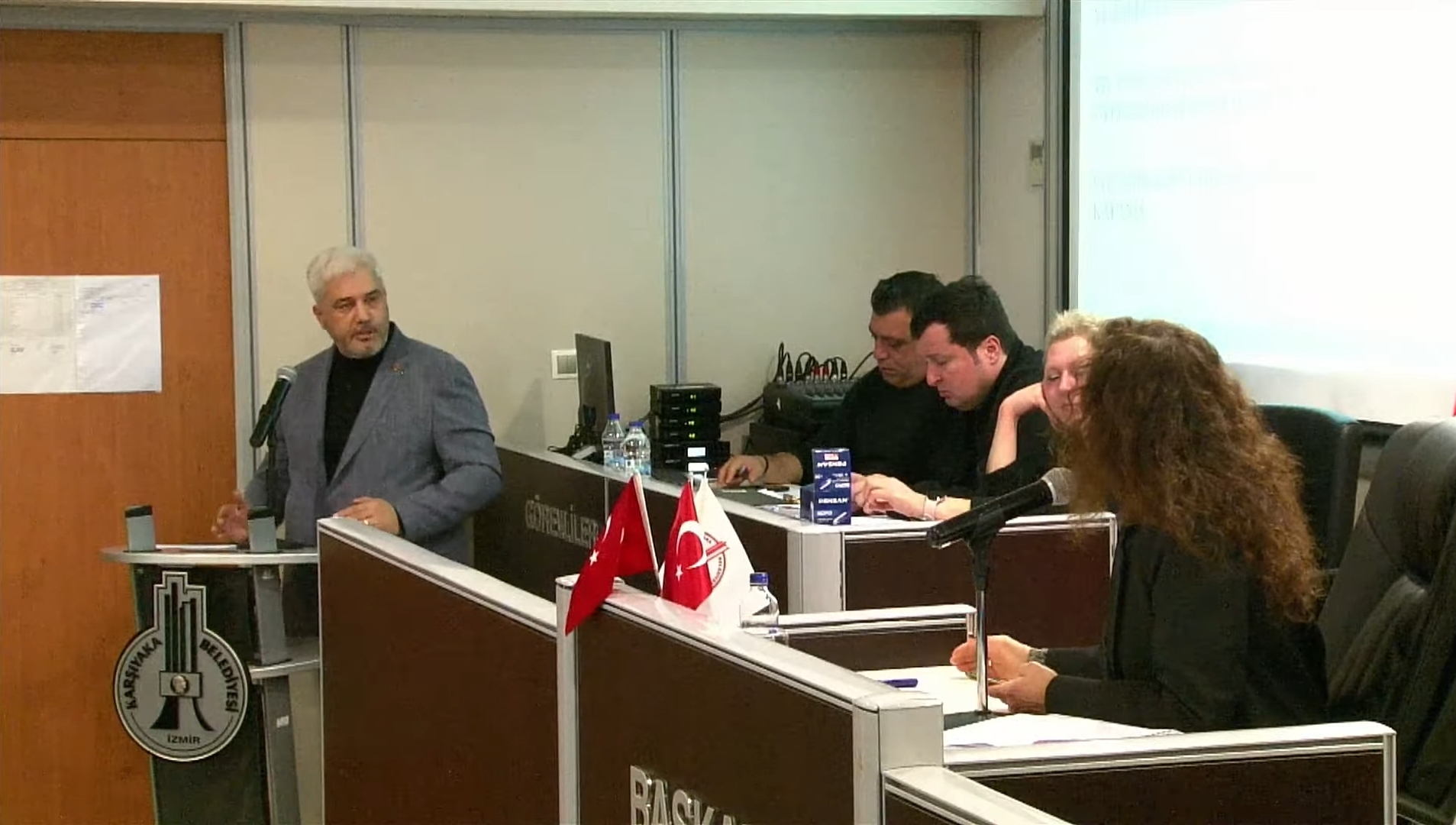 Screenshot 2024 12 02 18 59 46 008 Edit App.revanced.android.youtube-1