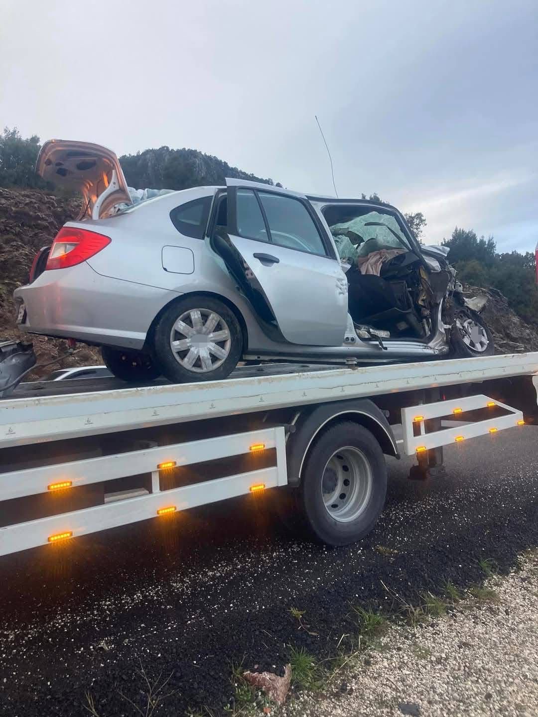 Seydikemer'de yaşanan kazada bir çift yaşamını yitirdi.