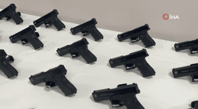 Silah tacirinin 'Zula Ev'ine baskın