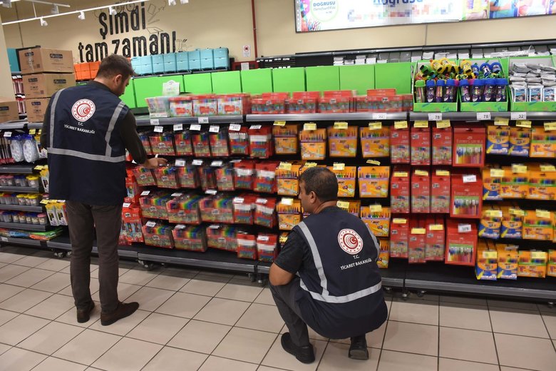 Bakanlık, işletmelere fahiş fiyat denetimlerinin aralıksız sürdüğünü belirtti.