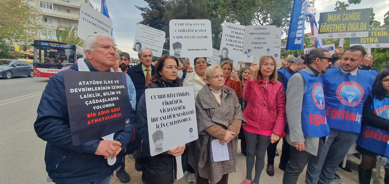 ÇYDD İzmir Şubesi'nden ortak mücadele çağrısı