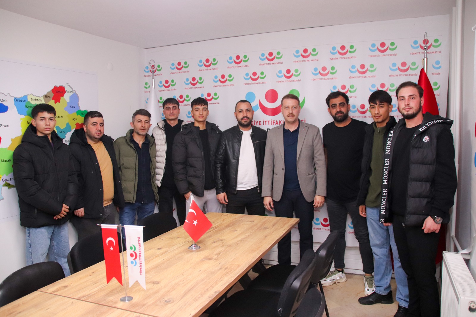 Türkiye İttifakı’nda gençler geleceğin teminatı