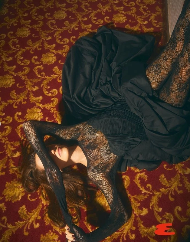 Geyik’in paylaşımı sosyal medyada hızla yayıldı ve büyük ilgi gördü.