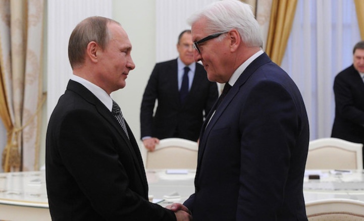 Rusya Devlet Başkanı Vladimir Putin ve Almanya Cumhurbaşkanı Frank Walter Steinmeier.