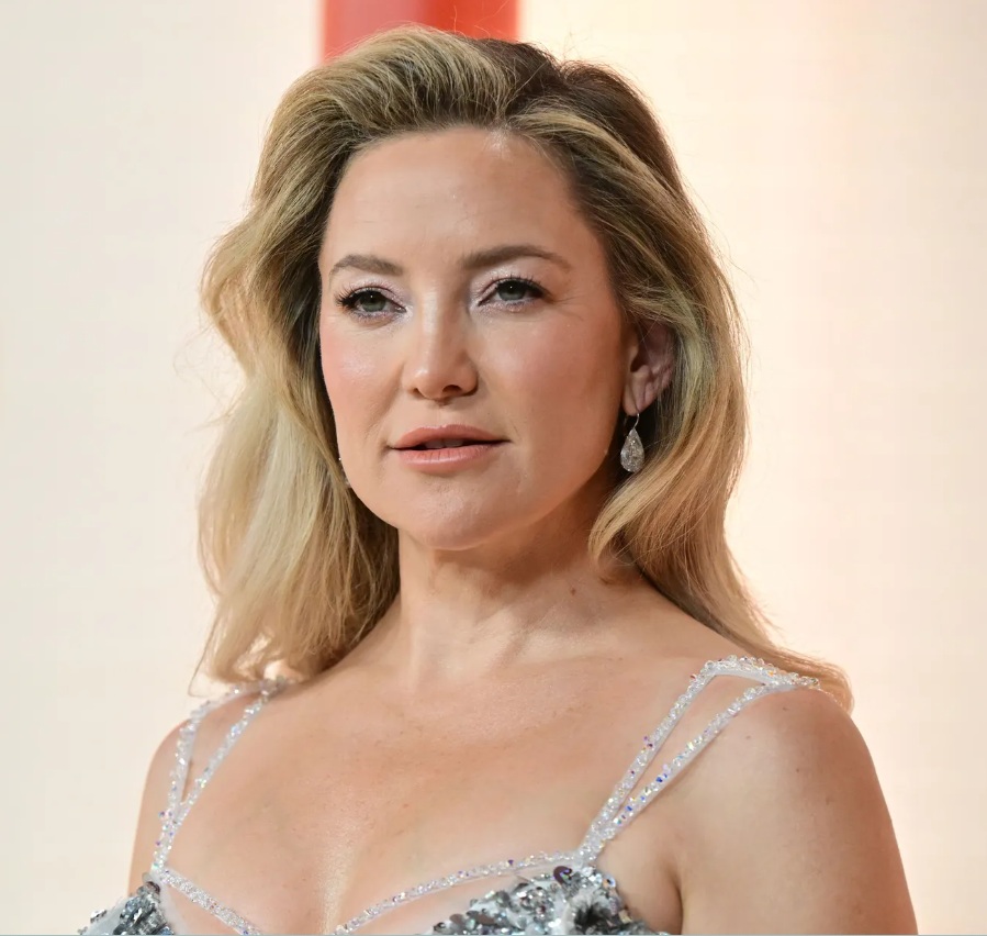 Bu yılın sunucuları arasında Kate Hudson da bulunuyor.