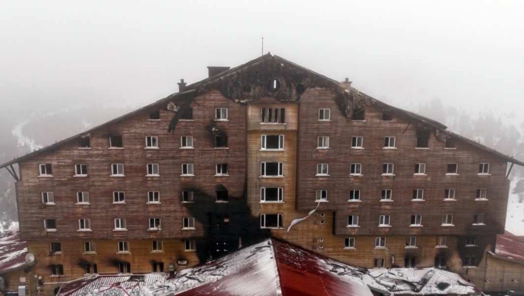 Kartalkaya'daki otel 78 kişiye mezar oldu.