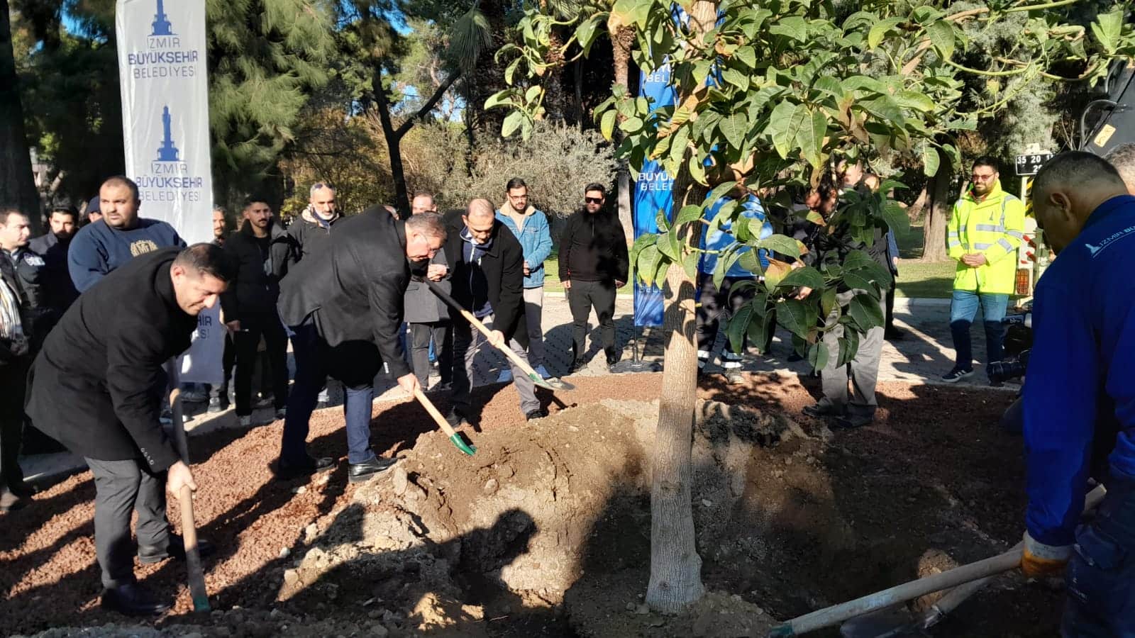 "İzmirlilerin anılarına girecektir diye umuyorum"