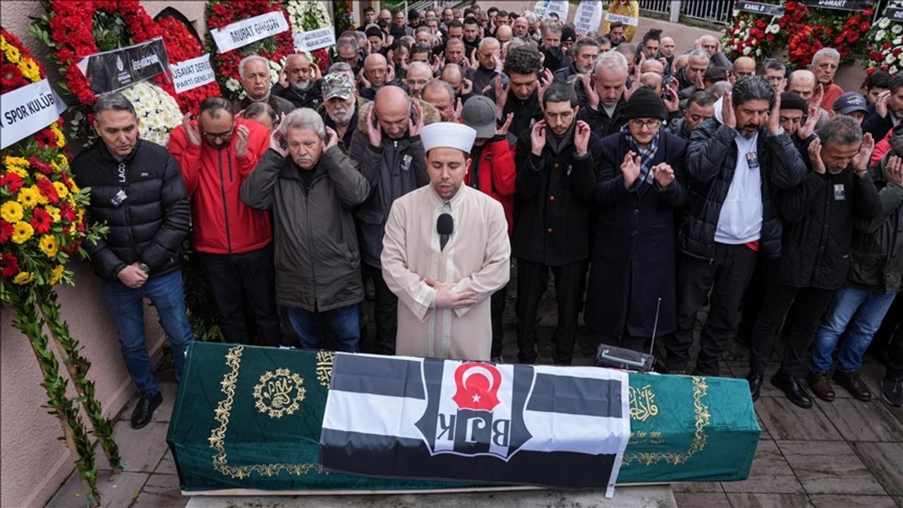 Zincirlikuyu Mezarlığı'nda Toprağa Verildi