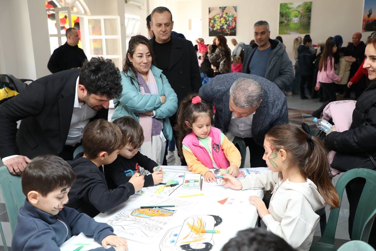 Çocuk Şenliği büyük ilgi gördü.