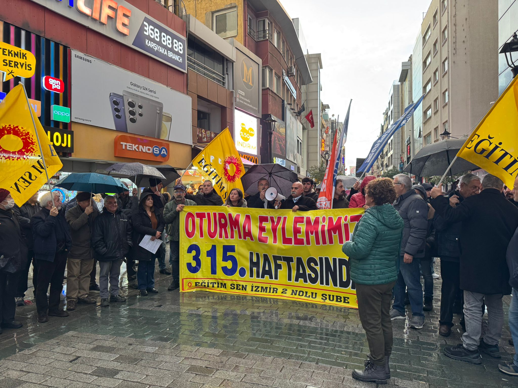 Eği̇ti̇m Sen Oturma Eylemi̇ (2)