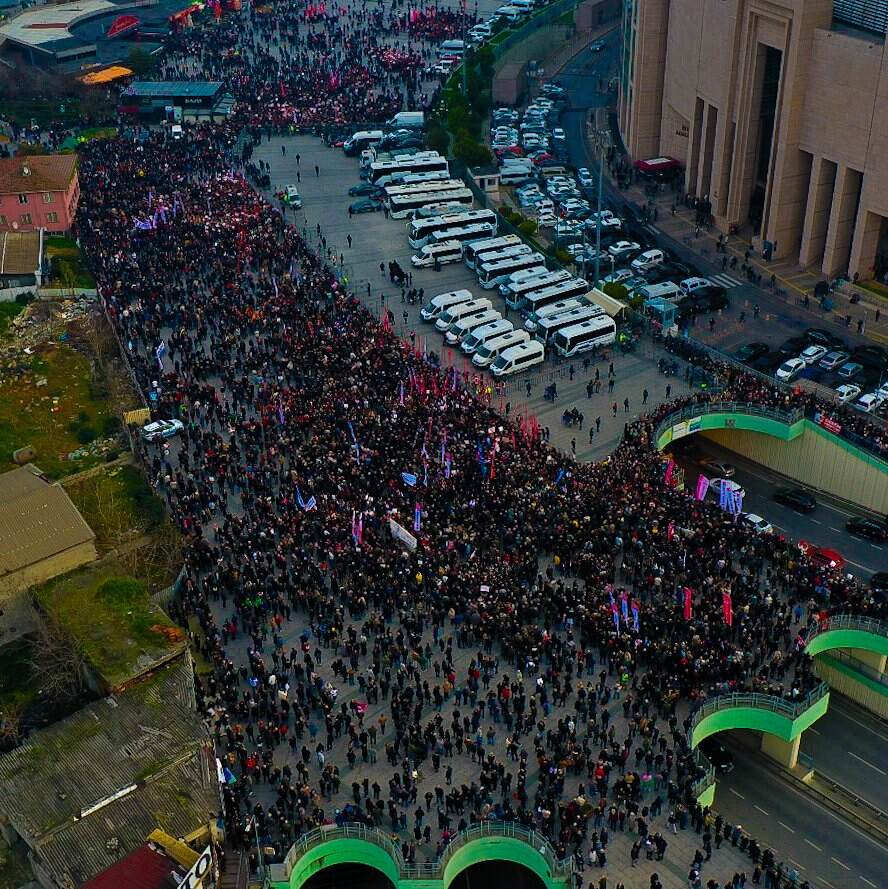 Adliye çevresinde güvenlik önlemleri