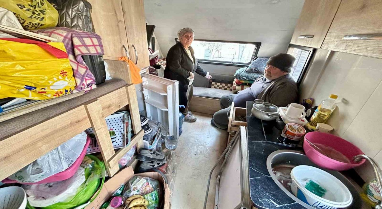 Karavanda Yaşıyorlar